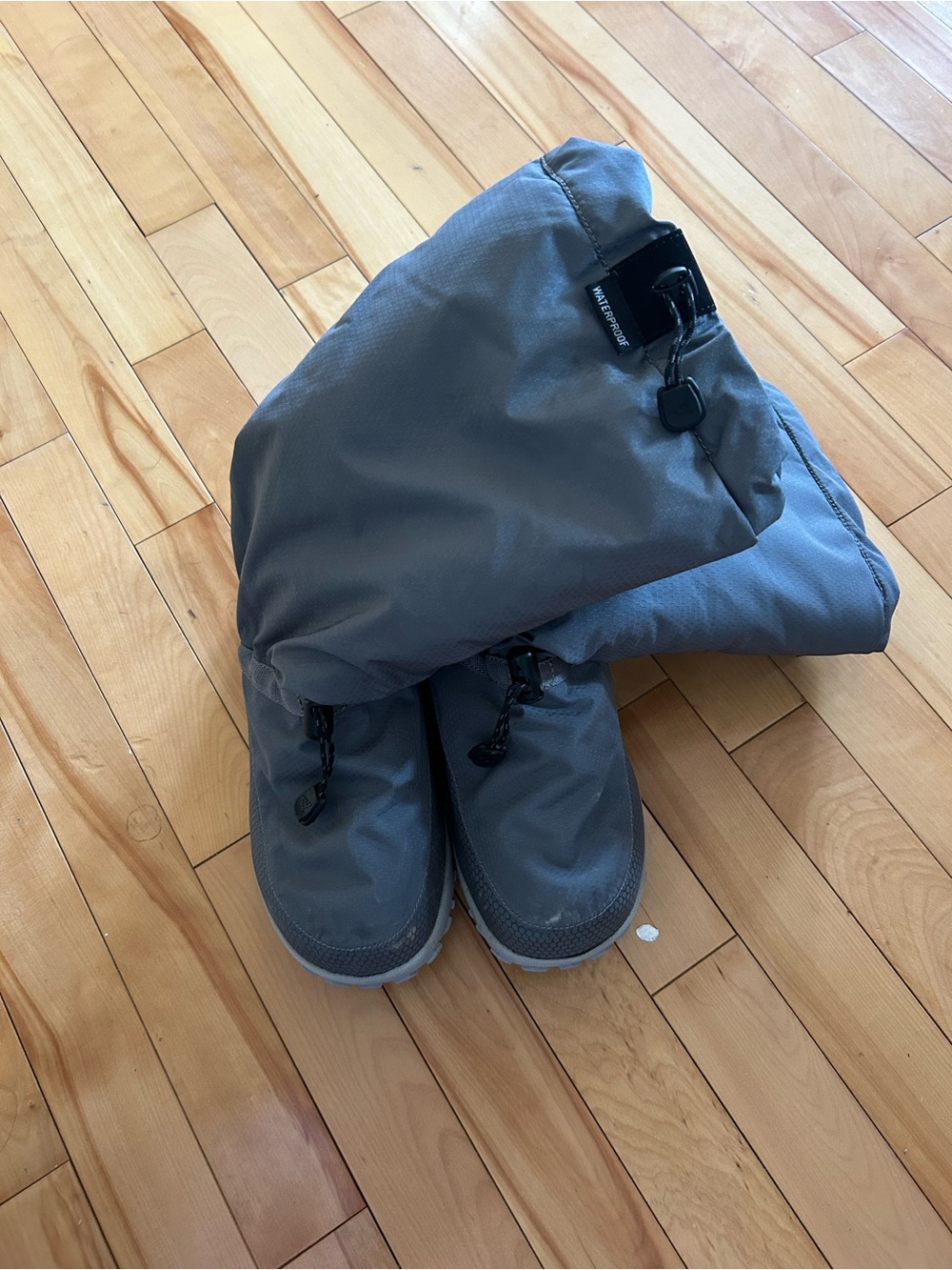 Baffin Gray Women's Insulated Booties